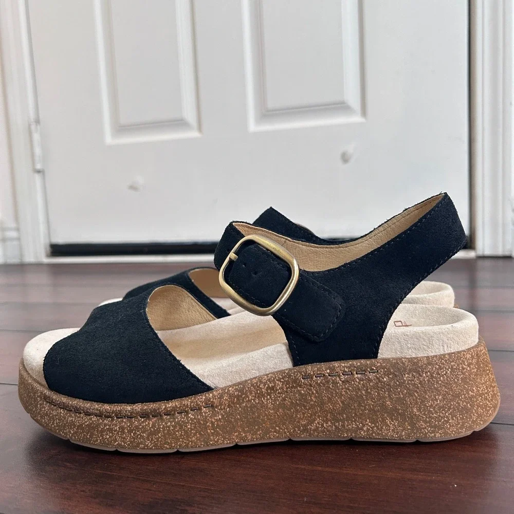 Dansko Bianca Chunky Platform Wedge Suede Sandals Women size 41 NWOB $150